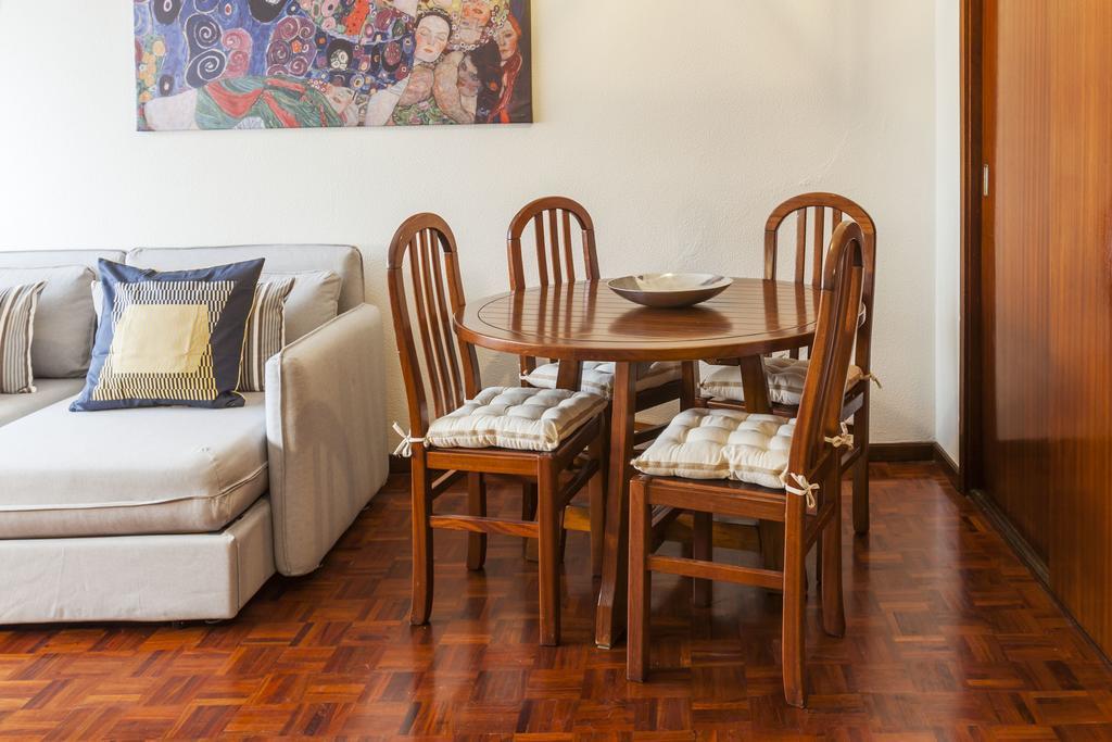 Apartment Camoes Deluxe OOporto Esterno foto