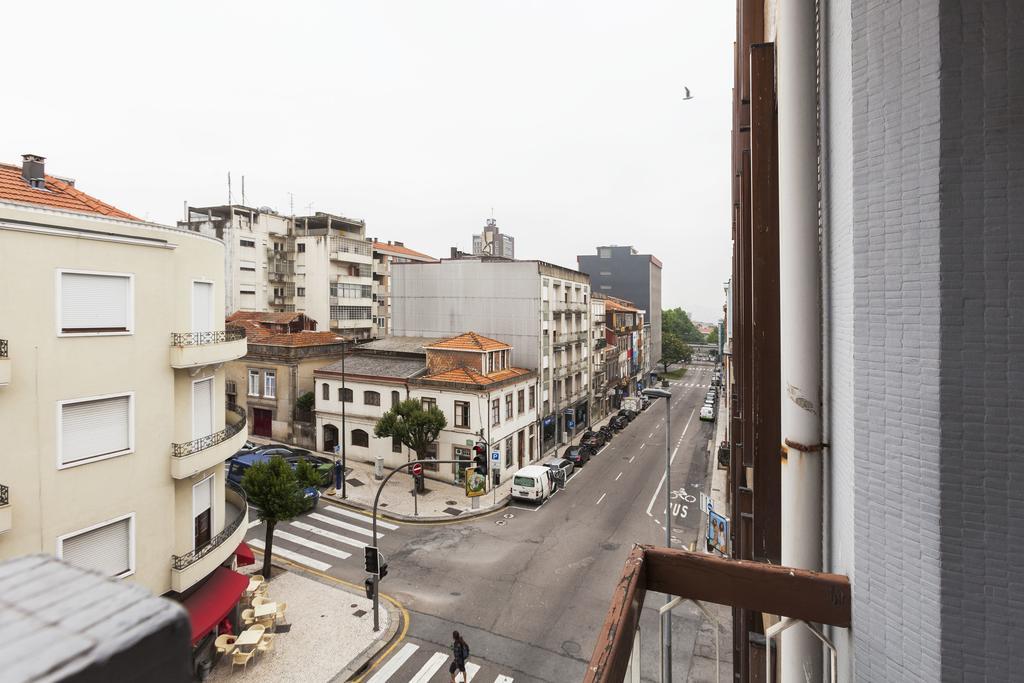 Apartment Camoes Deluxe OOporto Esterno foto
