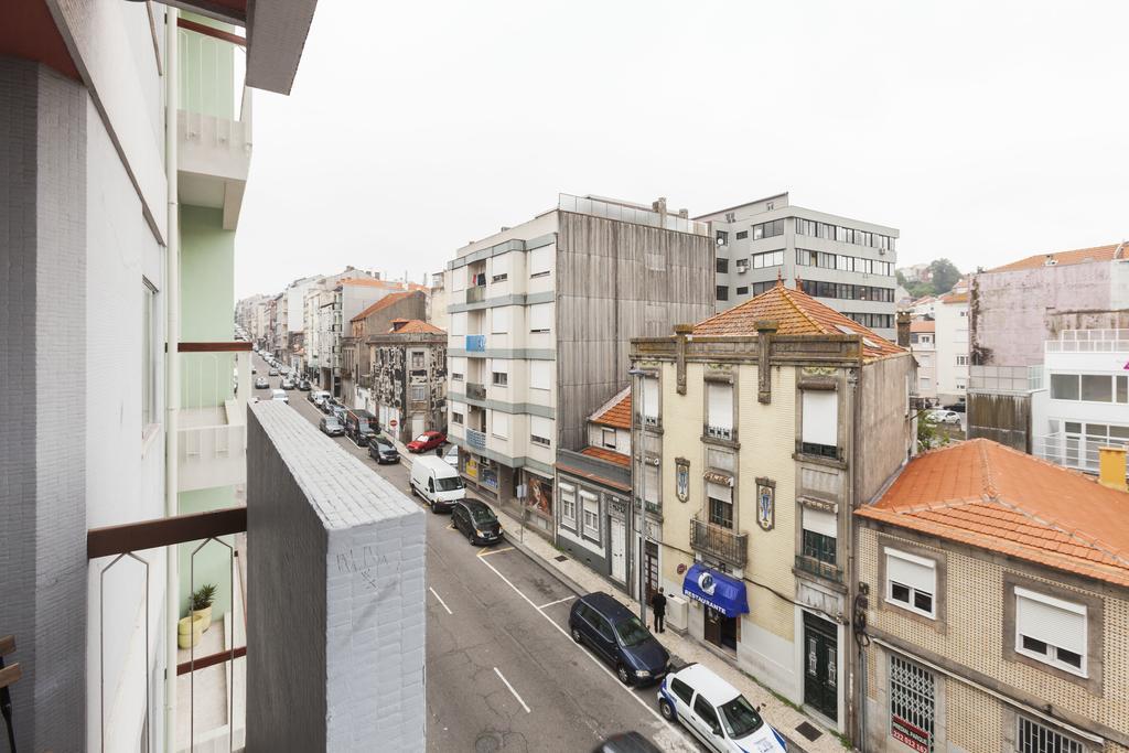 Apartment Camoes Deluxe OOporto Esterno foto