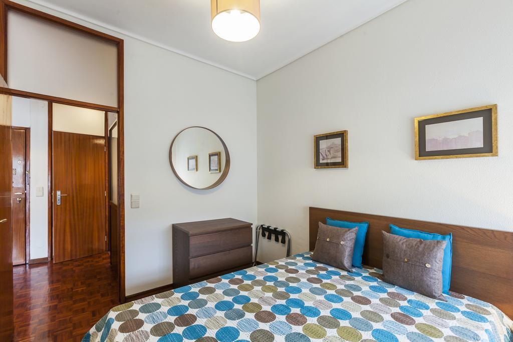 Apartment Camoes Deluxe OOporto Esterno foto