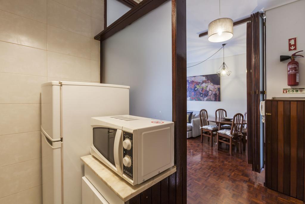 Apartment Camoes Deluxe OOporto Esterno foto
